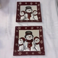 2 St. Nicholas Square YULETIDE 10.25" Dinner Plates Snowman Burgundy Snowflakes