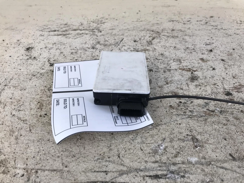 Used Collision Avoidance Control Module fits: 2014 Cadillac Cts Driver Assist bl - Imagen 3 de 4