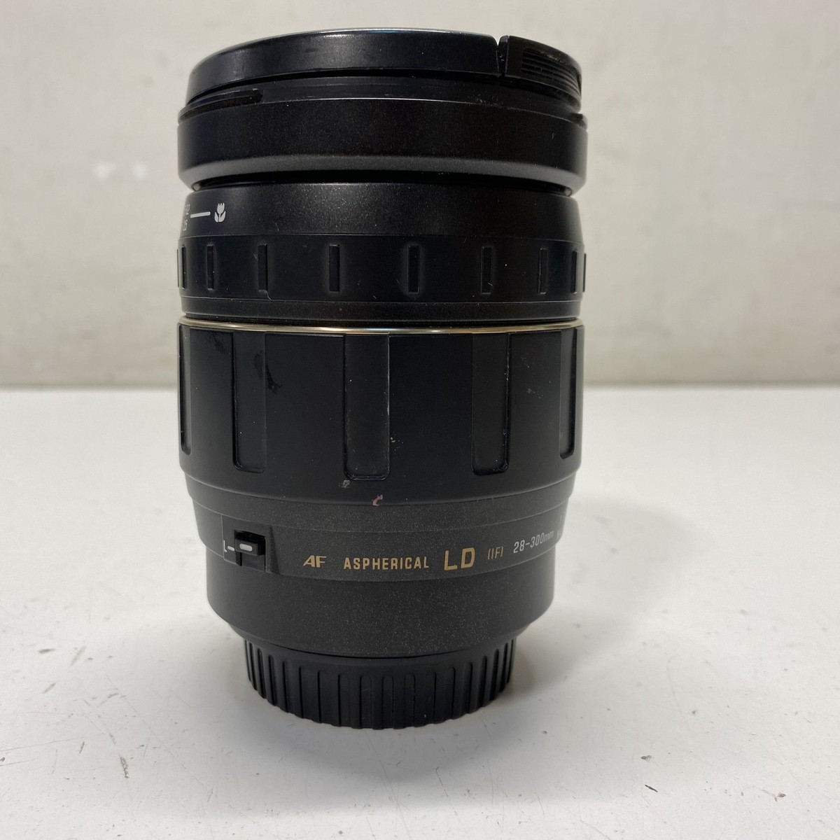 Tamron AF Aspherical LD (IF) 28-300mm 1:3.5-6.3 Macro Zoom Camera