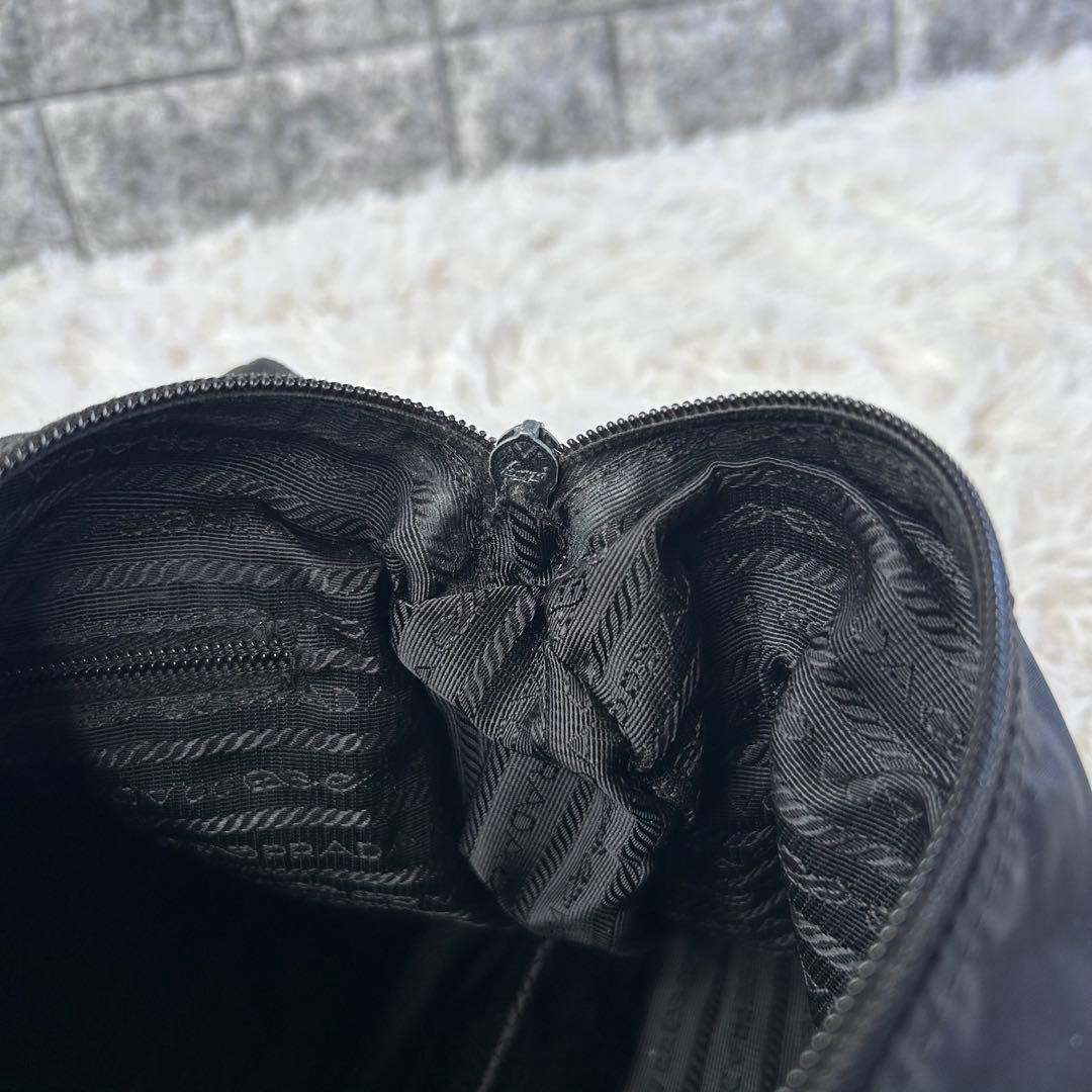 Excellent Condition PRADA Nylon Tessuto Crossbody Shoulder Bag thumbnail 12