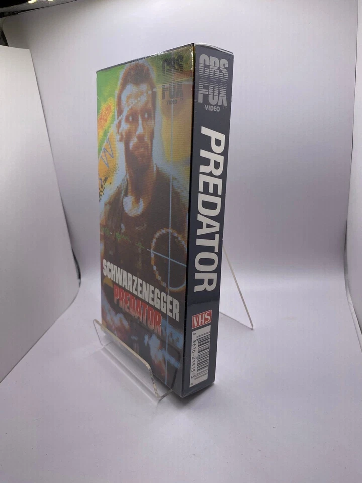 PREDATOR VHS Sealed 1988 CBS FOX VIDEO Watermark 1st Run Near Mint - Image 3 of 4
