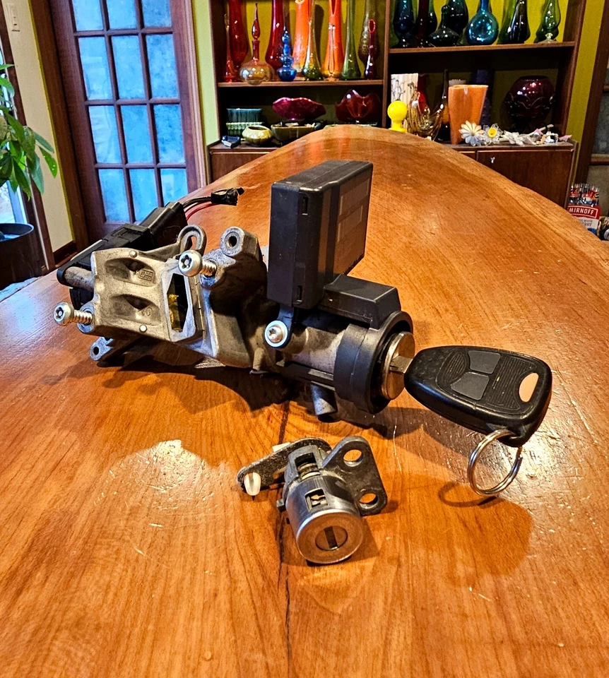 Juego de interruptor de encendido y cerradura de puerta OEM 07-11 Jeep Compass Patriot calibre y 1 llave Foto 4 de 4