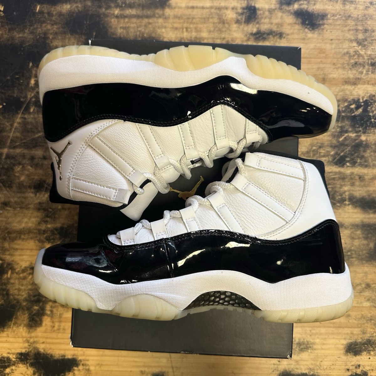 Nike Air Jordan 11 Retro Mid Gratitude / Defining Moments (CT8012