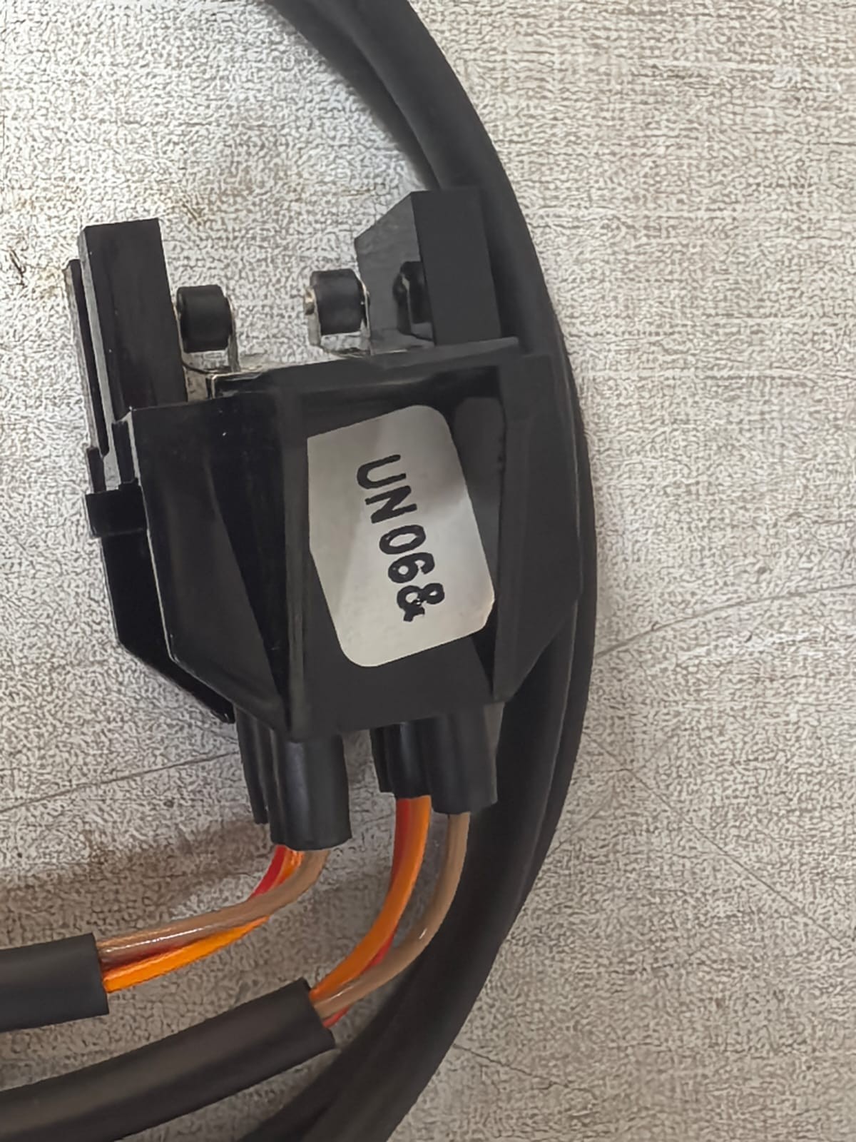 AEG 910-263-901-000 AEG UN06& HS2W/2 910-263-901-000 CONNECTORS 6