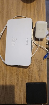 Sky Q Wireless Booster Box SE210 WiFi Ethernet Port | eBay UK