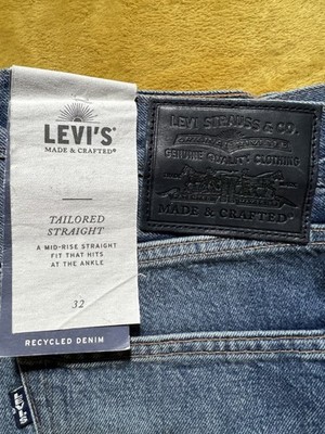 LEVIS MADE &CRAFTED ,TAILORED STRAIGHT ,mid Rise ,made In Turkey 32 ,very RARE  