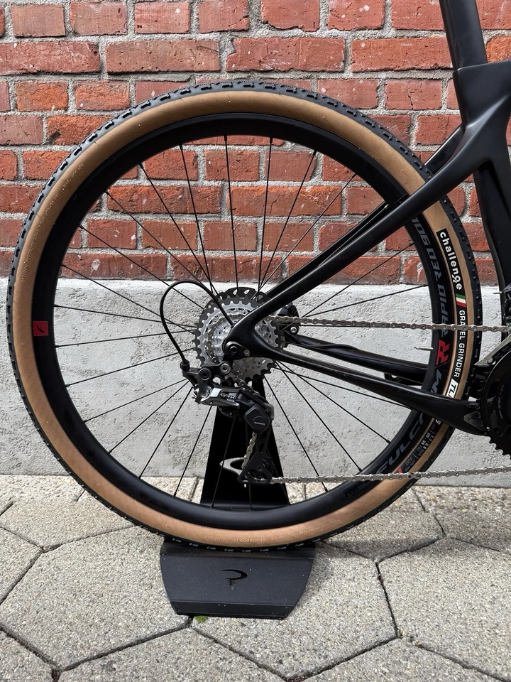 NEW! Pinarello Grevil Carbon / Shimano GRX 11x2/Size 47/Fulcrum Red - Bild 2 von 4