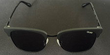 QUAY Evasive Sunglasses Matte Polarized 126 Smoke Gray Lenses 53 20-150, USED