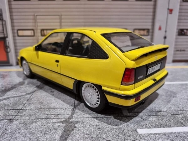 Norev Opel Kadett E GSI 1987 gelb 1:18 limited 1/500 Modellauto - Bild 3 von 4