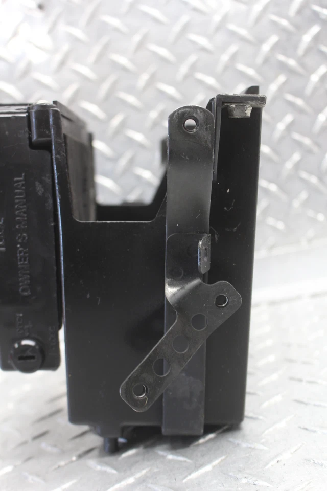 Honda VTX1800S 2002 radios batería bandeja caja soporte Foto 3 de 4