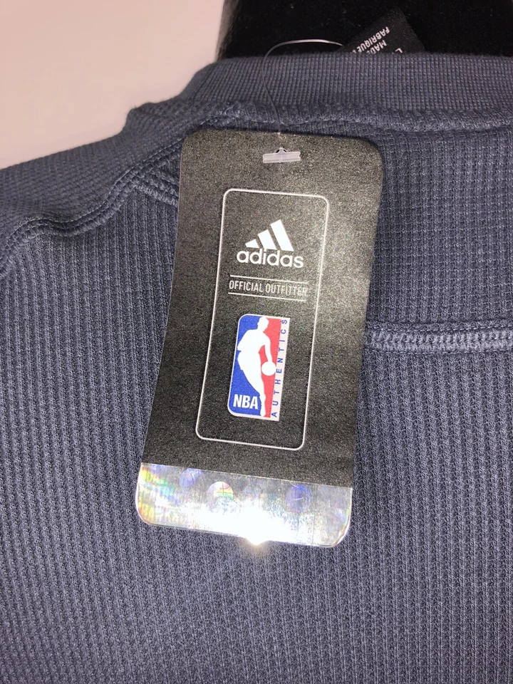 Men's Adidas Charlotte Bobcats Gray Long Sleeve Henley Waffle NBA Shirt LT NWT - Image 4 of 4