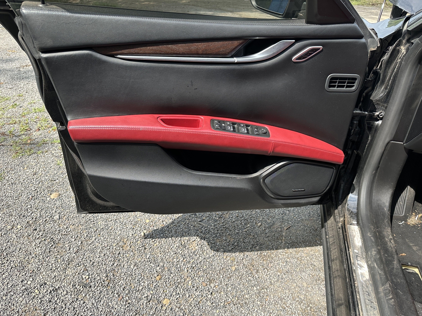 2017 MASERATI GHIBLI DRIVER LEFT FRONT DOOR, NERO/BLACK 820A