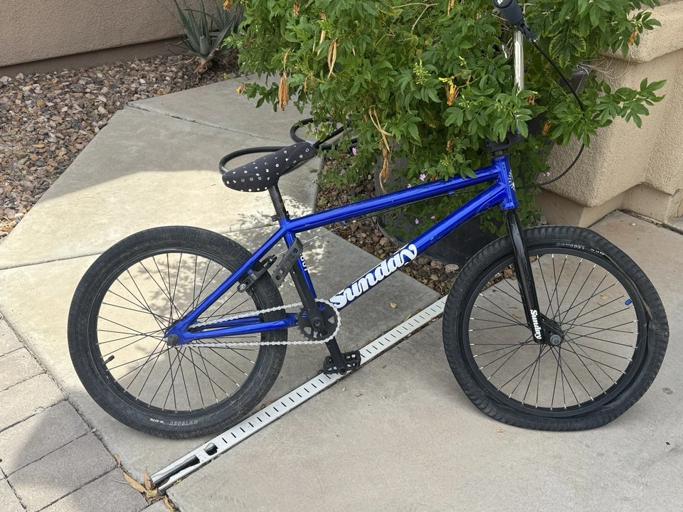 Bicicleta BMX Sunday Scout 2016 personalizada azul/cromo/negro para adultos Foto 2 de 4