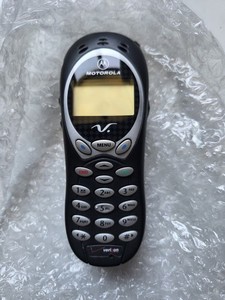 Motorola Digital Wireless Telephone Model V120c NEVER USED! VINTAGE 2001