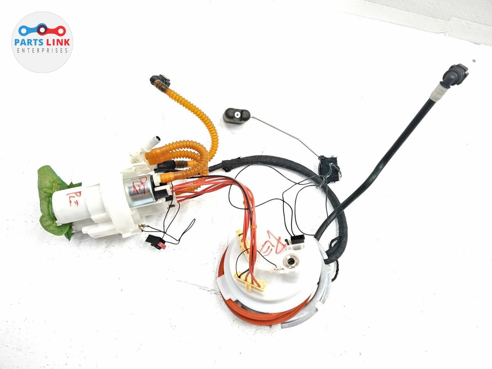Bentley Bentayga Speed 2017-2020 Pump with valve unit