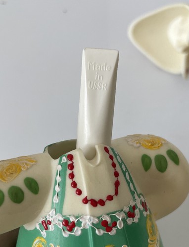 Vintage Soviet SSR Russian Plastic Bobble Wobble Babushka Woman Handpainted - Picture 7 of 7