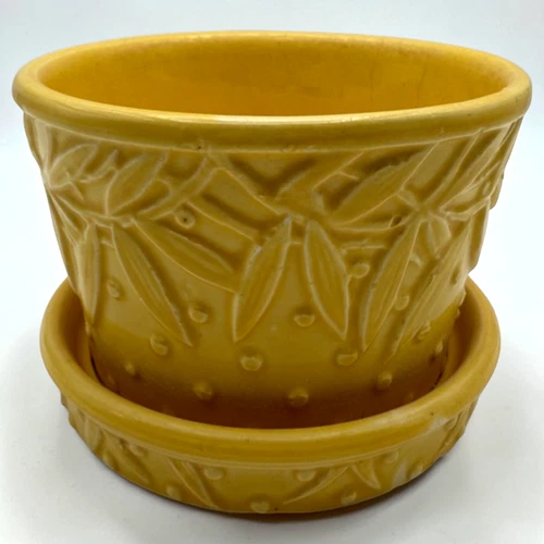 Vintage McCoy Planter + Attached Saucer Hobnail Leaves & Berries 6" L MCM READ