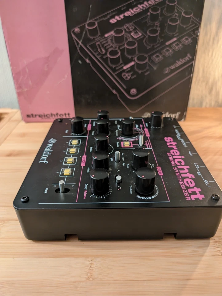 Waldorf Streichfett String Synthesizer (sehr guter Zustand) - Bild 3 von 4