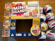 ZURU MINI BRANDS BOOKS SERIES 2 MINIATURES BLIND CAPSULES LOT OF 8 WITH DISPLAY
