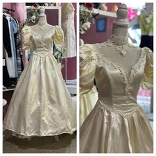 Vintage 80s Jessica McClintock Bridal Liquid Satin Wedding Dress Victorian XS/S