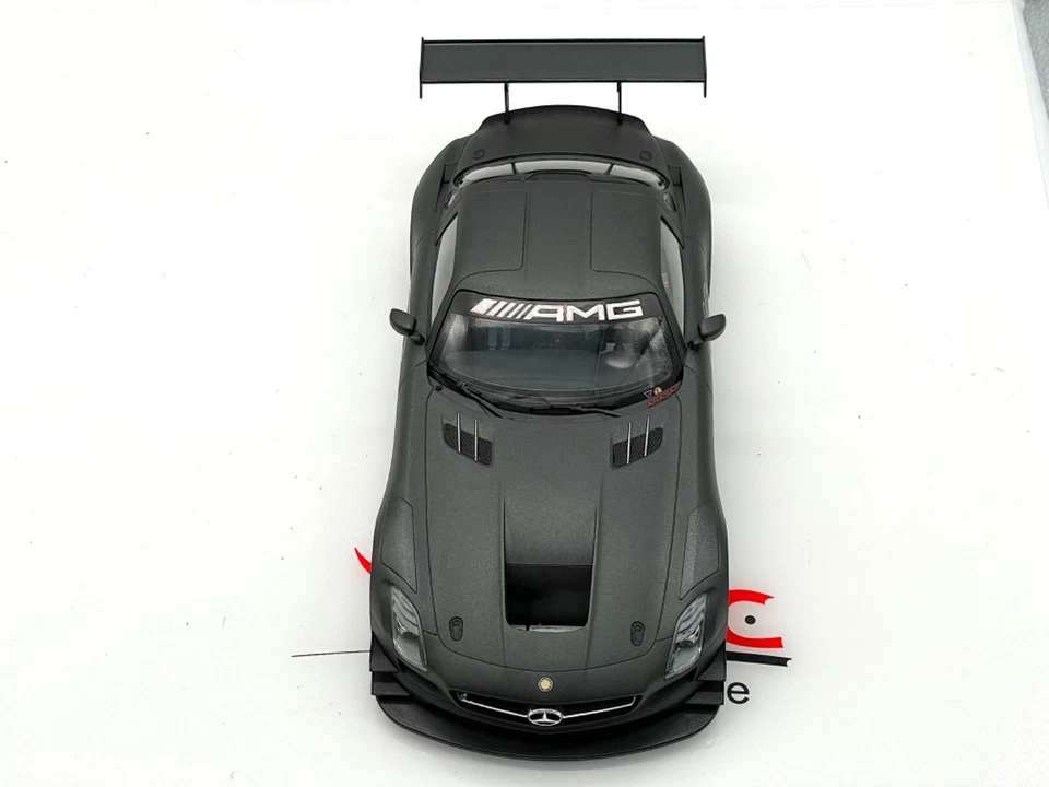 1:18 Schumacher Mercedes SLS AMG GT3 45. Anniversary Umbau mit Fahrer OVP - Bild 4 von 4