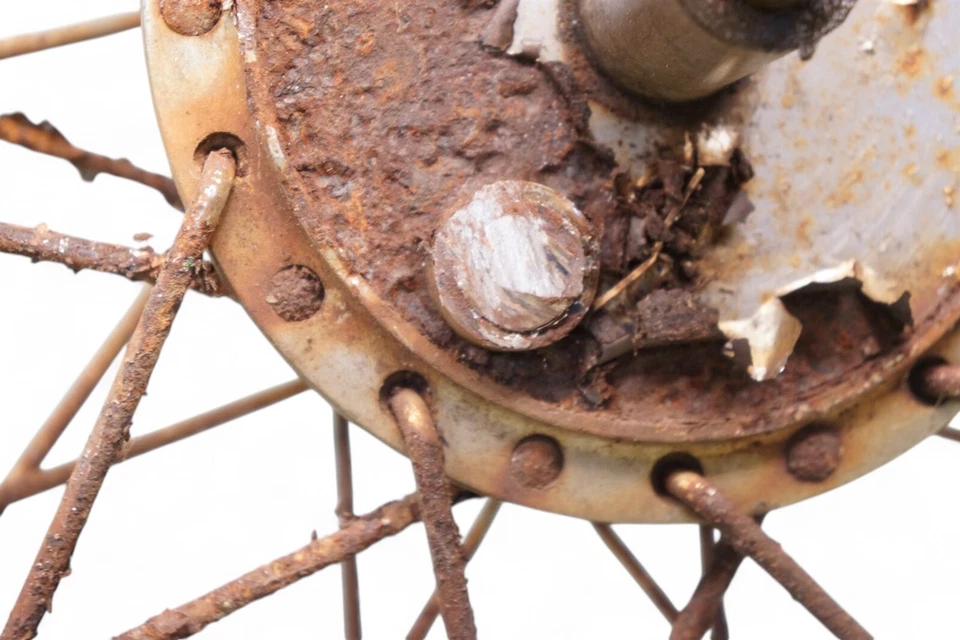 Triumph TR6 1960 Tiger Preunit 650 6T T110 T120 5T *2817 rueda delantera  Foto 4 de 4