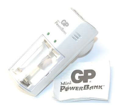 Original GP GPPB25BS95S-C2 Mini Power Bank Rechargeable Battery AA Quick Charger