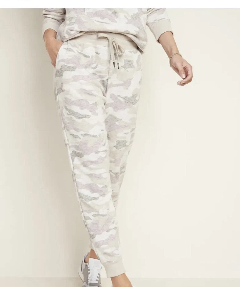 NWT Old Navy Women's Camouflage Camo Joggers Track Pants XS Sweatpants Tan  Cream | eBay
