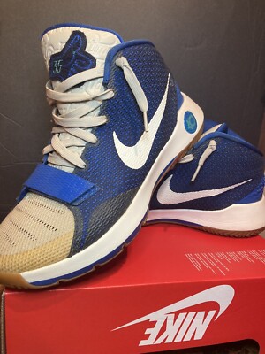 Men s Nike KDs Size 8