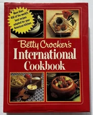 1980 Betty Crocker's International Cookbook Hardcover Mills Betty Croc