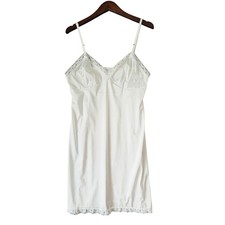 Vanity Fair Womens White Lace Trim Full Slip Adjustable Straps Size 38 10103