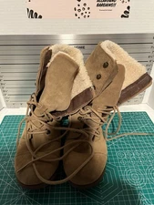 Ugg Brown Suede Shearling Lined Lace Up Boots 7.5