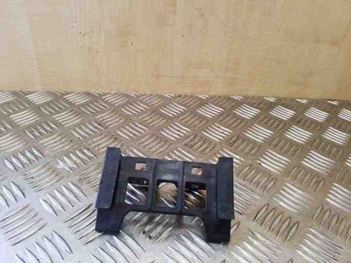 BMW 5 E39 Stoßstangenhalter hinten rechts 51111970389 3.00 Diesel 26077689