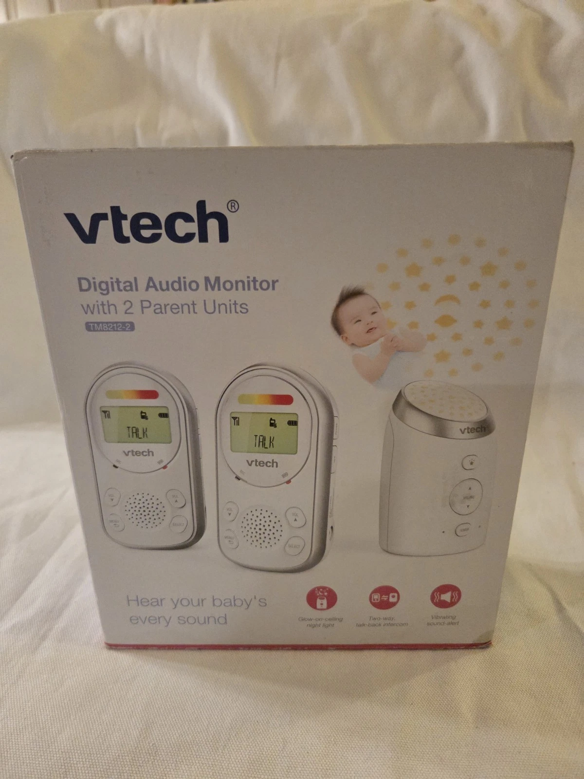 VTECH Digital Audio Monitor with 2 Parent Units Model TM8212-2