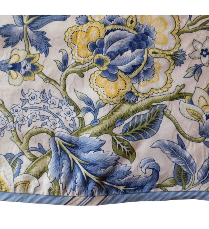WAVERLY Imperial Dress Porcelain Buckingham Scalloped Valance Blue Floral Cotton