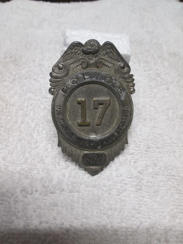 US Naval Hospital Sampson NY Badge Military WW 2 Korean War Era