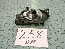 2013 Nissan Versa FRONT PASSENGER Interior Door Handle Used #258-DH 