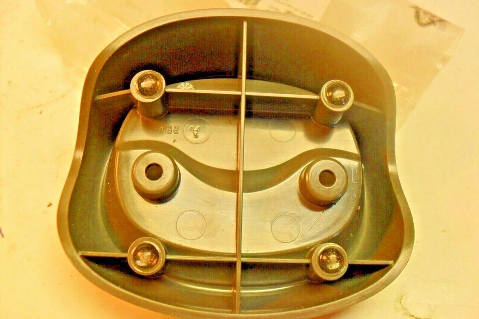 Motorola 20-67176-01R Gray universal desktop holder, Sealed Bags - Image 3 of 4