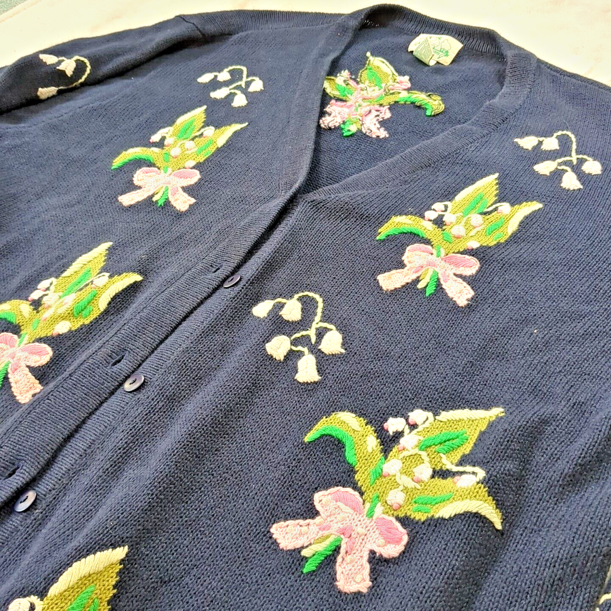 Quacker Factory Embroidered Floral Sweater Womens 2XL A100255 Navy