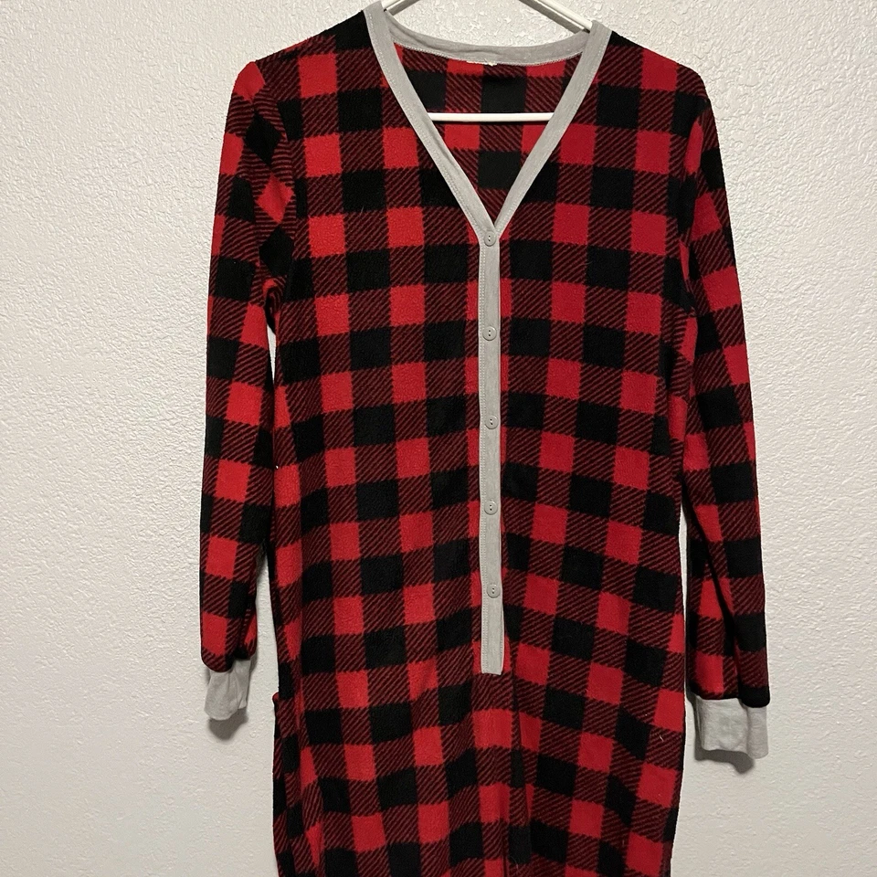 Faded Glory Woman’s Small One Piece Pajamas Fleece Red Plaid Moose Themed - Image 4 of 4