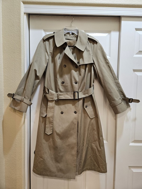 Women's 16 Petite Tan Raincoat with Zip-Out /w Zip-Out Acrylic Lining.Botany 500