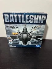 Battleship Board Game 2012 Complete in Box (53)