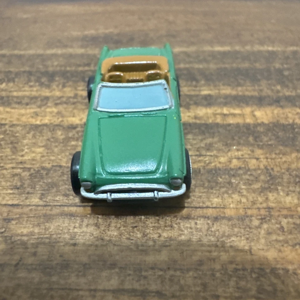 Vintage Micro Machines Sunbeam Alpine Tiger Car Green Tan Seats 1996 LGTI - Image 3 of 4