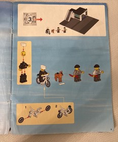 LEGO CITY Police Station 7498 With Vehicles