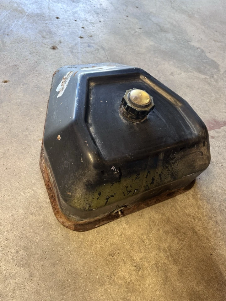 Tanque de gasolina Arctic Cat Cheetah 440 1975 fabricante de equipos originales 0109-455 Foto 4 de 4