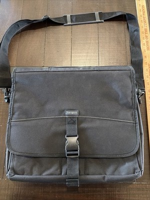 Targus Black 15.6'' Laptop Shoulder strap Bag Very Good Condition