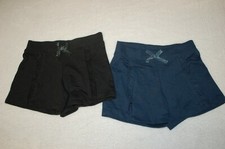 Girls 2 PAIR SHORTS LOT Casual Knit BLACK  NAVY BLUE Elast Waist RUFFLES Size 8