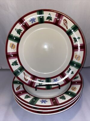 Pfaltzgraff Christmas Holiday Snow Polar Bear Round Dinner Plate Set of 