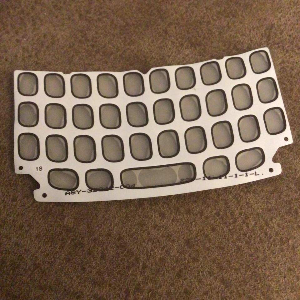 Replacement Blackberry Curve 9360 QWERTY Keypad Keymat - BLACK — 第 4/4 张图片