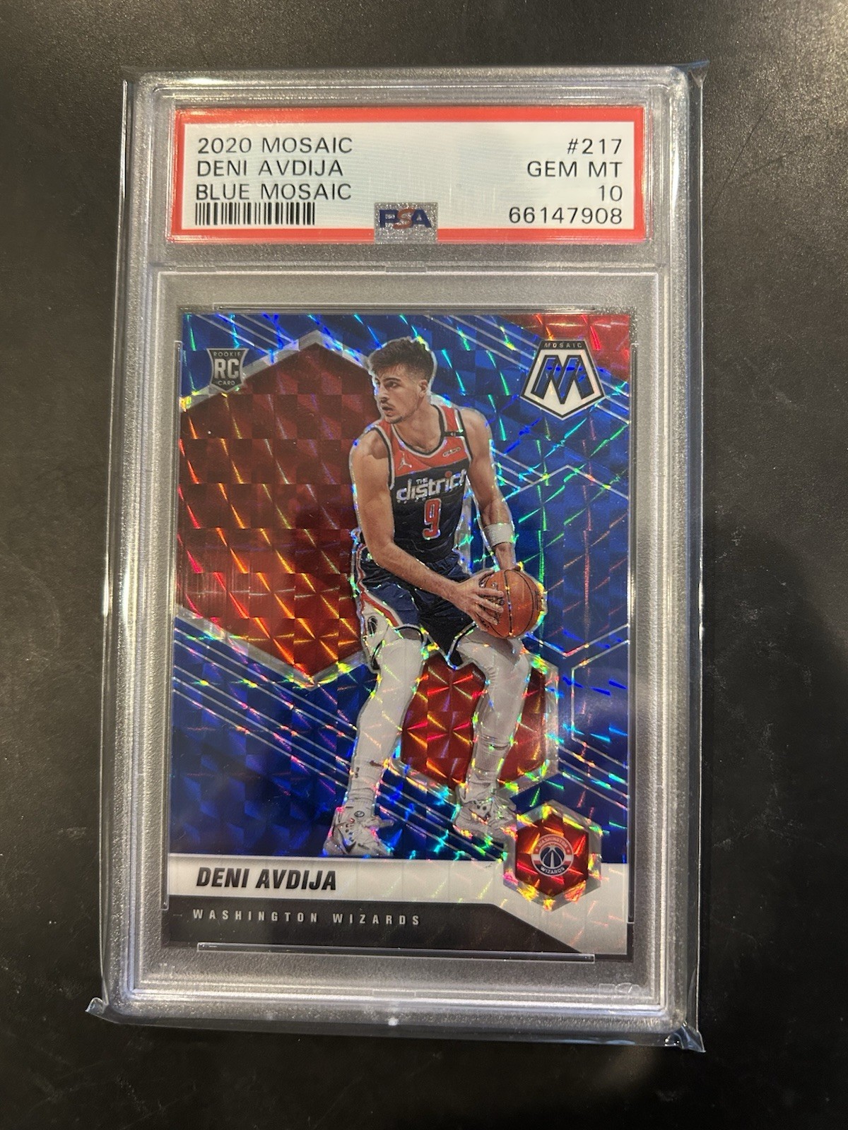 2020-21 Panini Mosaic Rookie Deni Avdija #217 Blue Mosaic Prizm /99 (RC)